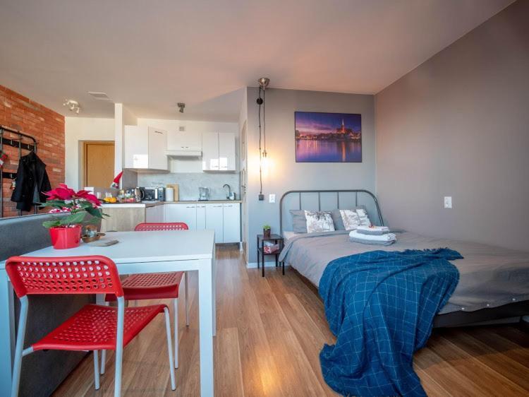 Modern Studio In The City Center Of Wroclaw! Extérieur photo